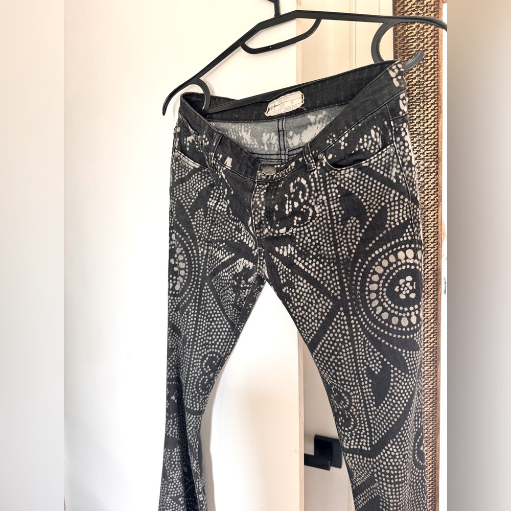 BLACK FP DISCHARGE BALI FLARES